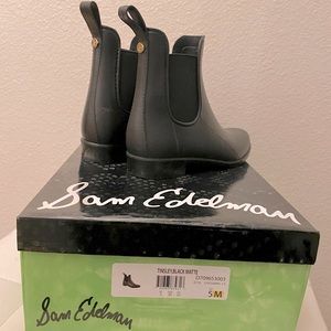 Sam Edelman Tinsley Rain boots, Matte Black size 5